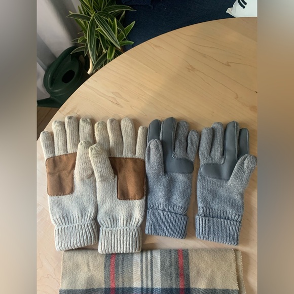 Scarf (20% cashmere) and 2 pair of gloves - Picture 3 of 6